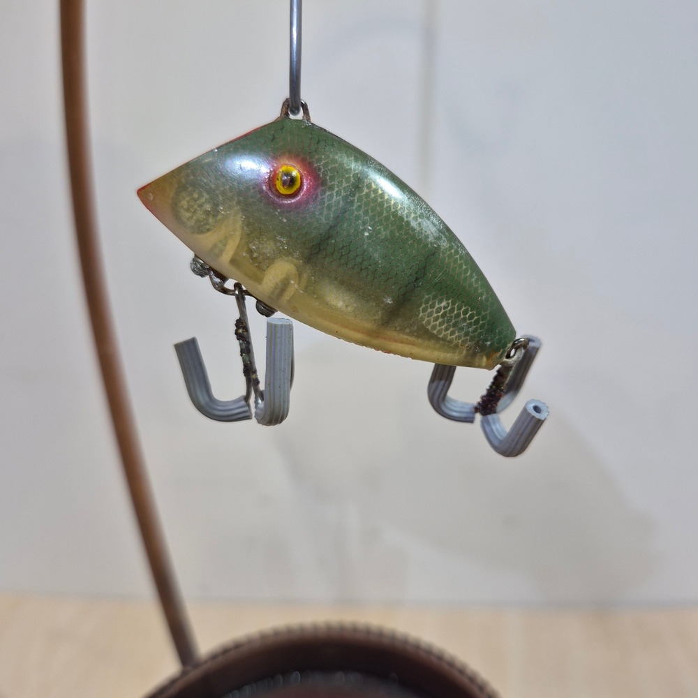 Vintage Pico Perch Fishing Lure Green Scale Red Face Lipless Crankbait 2.25 Inch